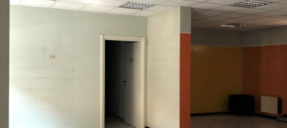 Propiedad comercial en Asti, Italy 192 m² No. 172953 2