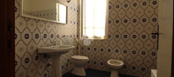 2 bedrooms House in Alba Adriatica, Italy No. 43139 10