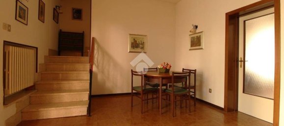 2 bedrooms House in Alba Adriatica, Italy No. 43139 3