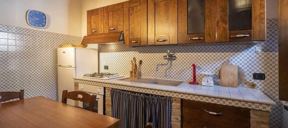 15 rooms House in Castell'Arquato, Italy No. 153628 14