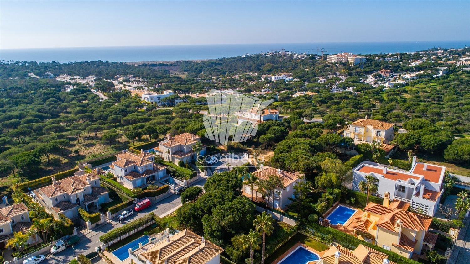  قطعة أرض في Almancil, Portugal 890متر مربع رقم 65475