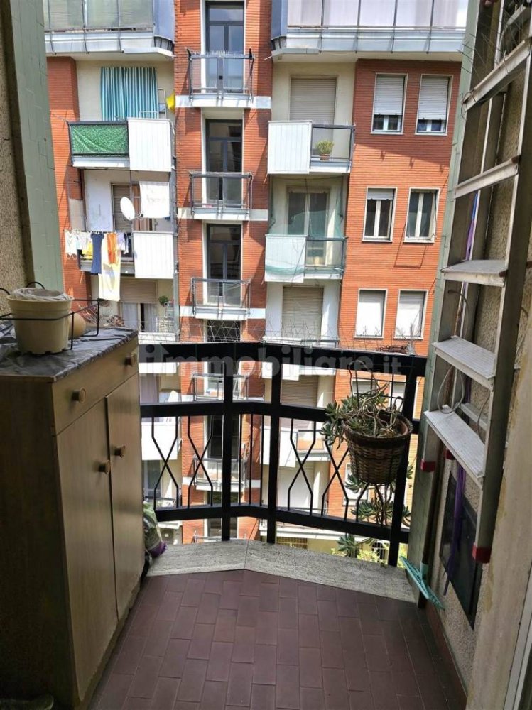 1 bedroom Apartment in Biella, Italy No. 355592