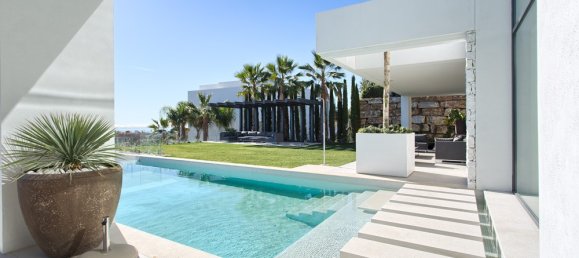 5 Schlafzimmer Villa in Marbella, Spain, Nr. 9932 3