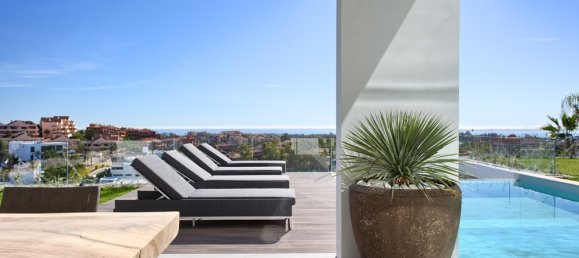 5 Schlafzimmer Villa in Marbella, Spain, Nr. 9932 2