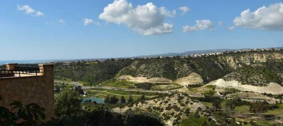 3 bedrooms Villa in Paphos, Cyprus No. 18642 14