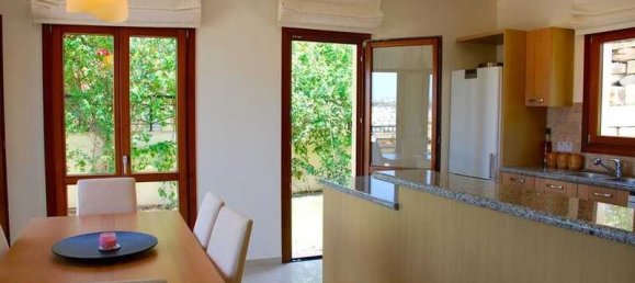 3 bedrooms Villa in Paphos, Cyprus No. 18642 5