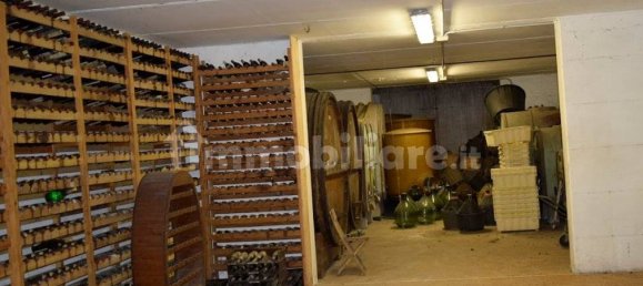 5 bedrooms House in Jesi, Italy No. 118650 32