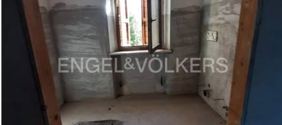 5 bedrooms House in Jesi, Italy No. 118650 19