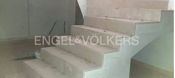 5 bedrooms House in Jesi, Italy No. 118650 27