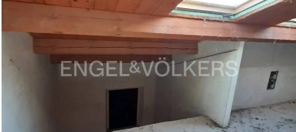 5 bedrooms House in Jesi, Italy No. 118650 14