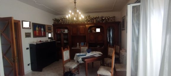 4-salle Duplex à Bari, Italy No. 280065 10