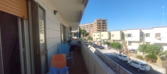 4-salle Duplex à Bari, Italy No. 280065 17