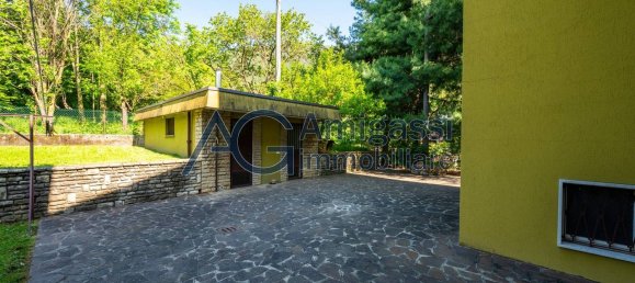 6 rooms Villa in Alzano Lombardo, Italy No. 263195 7