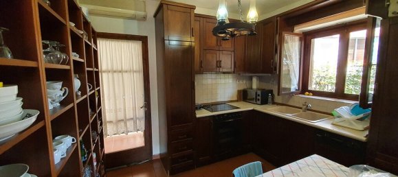 3 Schlafzimmer Gewerbliche Immobilie in Polygyros, Greece, Nr. 3901 13