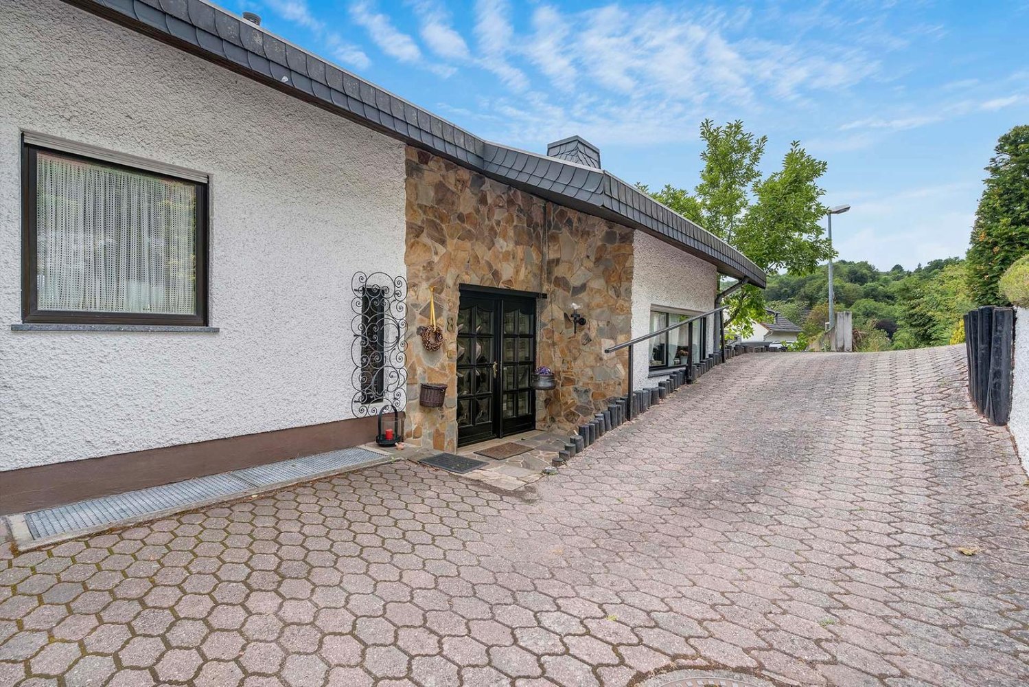 2 bedrooms House in Neuwied, Germany No. 220587