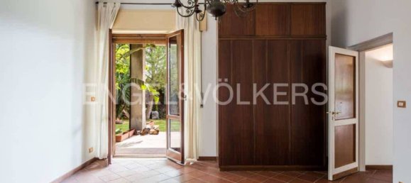 5 bedrooms Villa in Mascalucia, Italy No. 102242 7