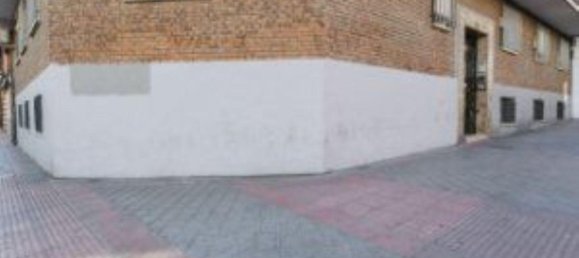 202m² Commercial property in Madrid, Spain No. 65003 15