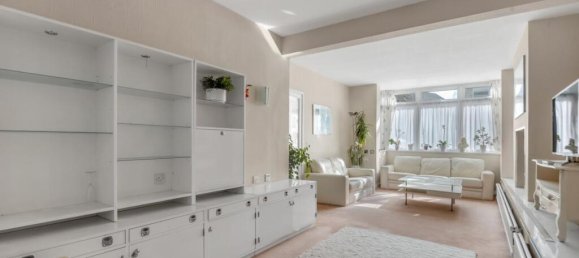 3 bedrooms House in London, United Kingdom No. 12503 2