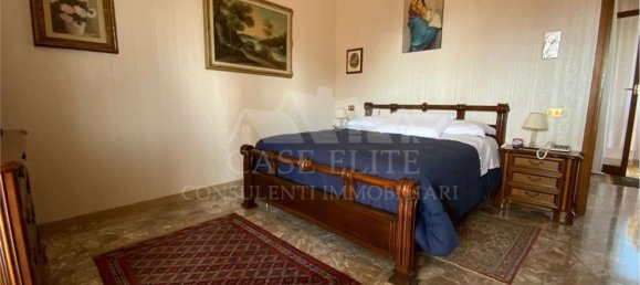 Вилла с 5 комнатами в Ардеа, Италия № 55929 25