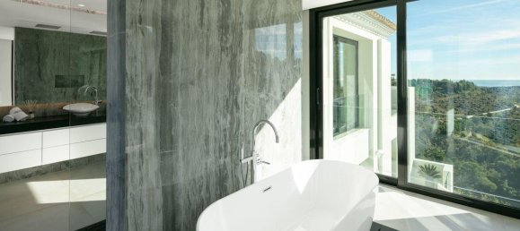 5 Schlafzimmer Villa in Benahavis, Spain, Nr. 31753 15