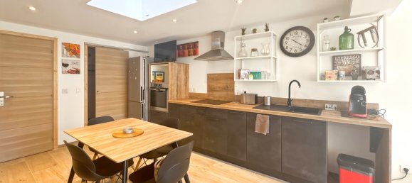 Casa de 4 dormitorios en Occhiatana, France No. 209779 14