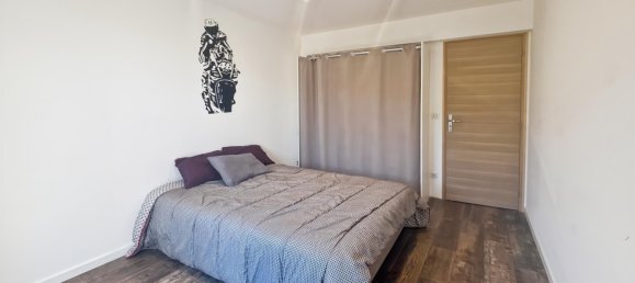 Casa de 4 dormitorios en Occhiatana, France No. 209779 9