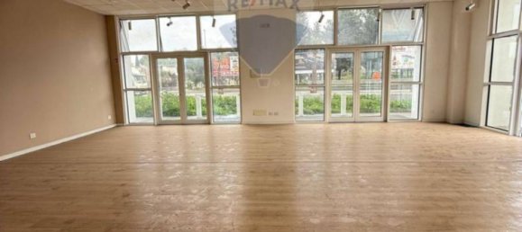 1 room Commercial property in Modugno, Italy No. 57013 8