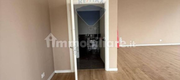 1 room Commercial property in Modugno, Italy No. 57013 7