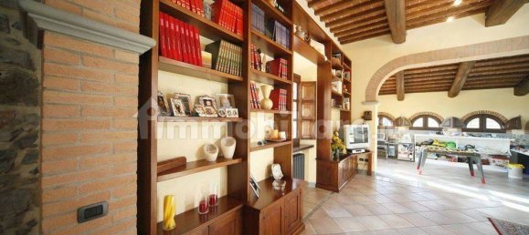 4 Schlafzimmer Villa in Monsummano Terme, Italy, Nr. 47000 30