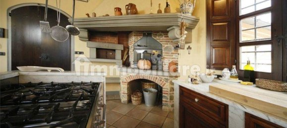 4 Schlafzimmer Villa in Monsummano Terme, Italy, Nr. 47000 8