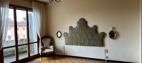 10 rooms Duplex in Padua, Italy No. 13096 18