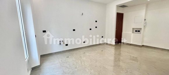 2 bedrooms Apartment in Milan, Italy No. 352168 3
