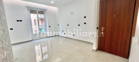 2 bedrooms Apartment in Milan, Italy No. 352168 6