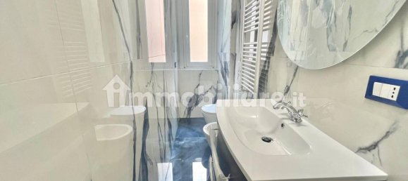 2 bedrooms Apartment in Milan, Italy No. 352168 13