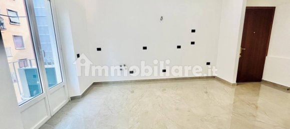 2 bedrooms Apartment in Milan, Italy No. 352168 7