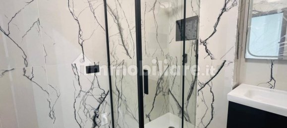 2 bedrooms Apartment in Milan, Italy No. 352168 17