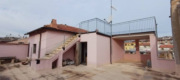 Bâtiment à San Benedetto del Tronto, Italy 530m² No. 159659 8