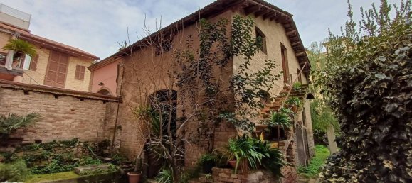 Bâtiment à San Benedetto del Tronto, Italy 530m² No. 159659 11