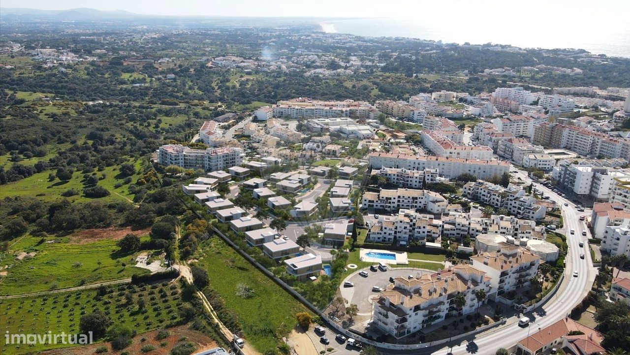 Terrain à Albufeira, Portugal 505m² No. 156314