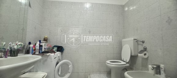 2 Schlafzimmer Wohnung in Genoa, Italy, Nr. 361492 5