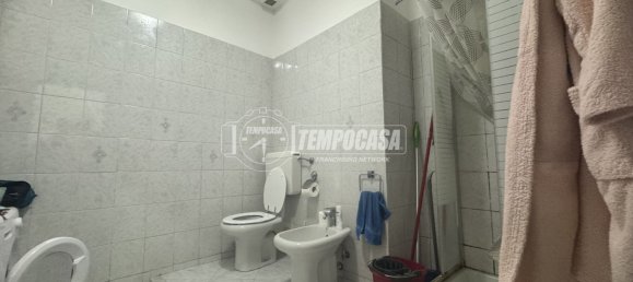 2 Schlafzimmer Wohnung in Genoa, Italy, Nr. 361492 13