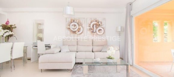 3 bedrooms Townhouse in Malaga, Spain No. 20545 3