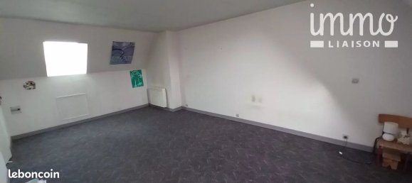 Apartamento de 3 habitaciónes en Vineuil, France No. 44526 6