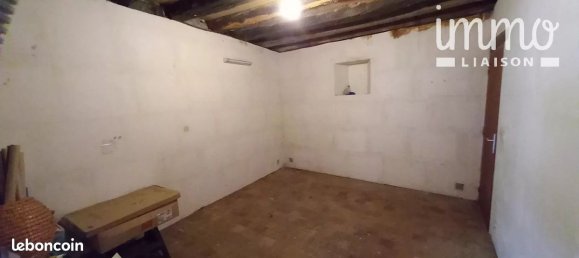 Apartamento de 3 habitaciónes en Vineuil, France No. 44526 9
