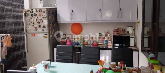 5 bedrooms House in South Tangerang, Indonesia No. 1758 6