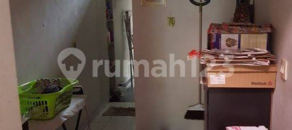 5 bedrooms House in South Tangerang, Indonesia No. 1758 11