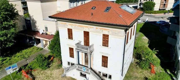 Вилла с 6 спальнями в Карпи, Италия № 61244 31