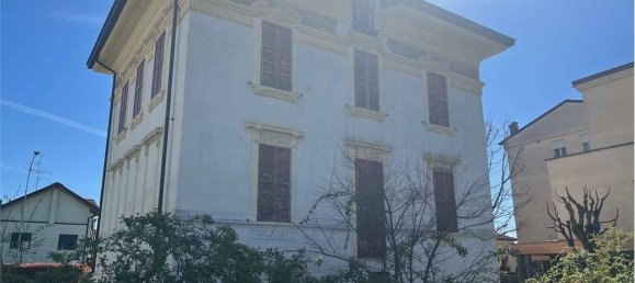 Вилла с 6 спальнями в Карпи, Италия № 61244 12