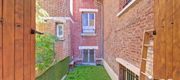 Квартира с 1 спальней в Сен-Сен-Дени, Франция № 360113 10