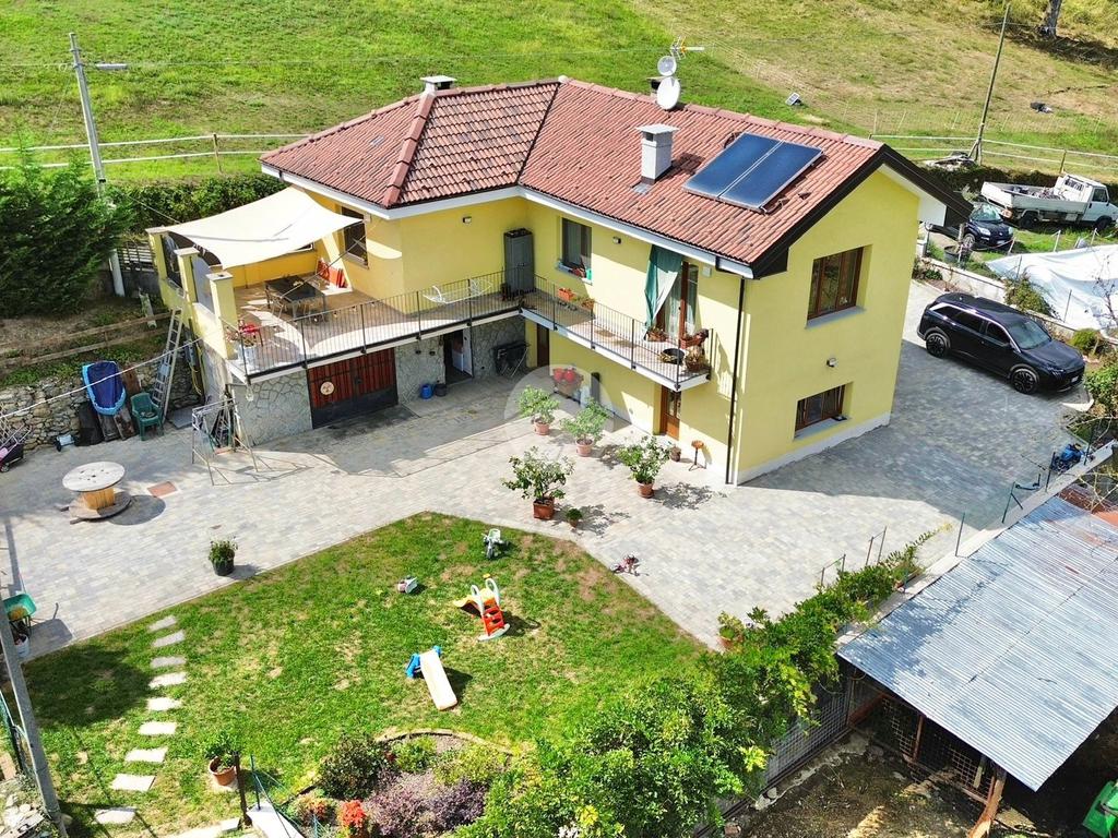 2 غرف نوم فيلا في Avigliana, Italy رقم 340416